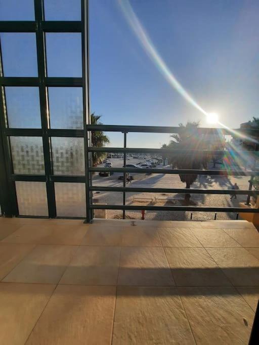 Atlantic Lodge, 1ª Linha De Praia! Costa da Caparica Bagian luar foto